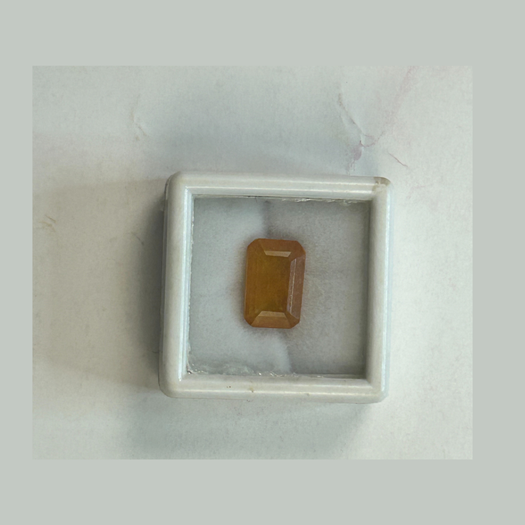 Yellow Sapphire Gemstone