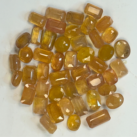 Yellow Sapphire Gemstone